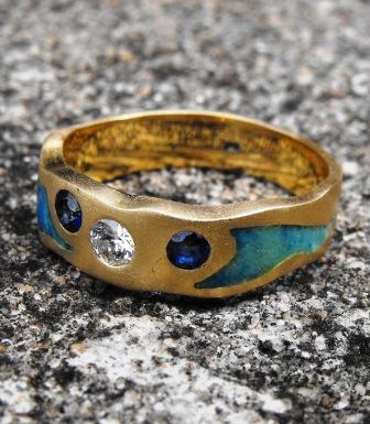 diamond rings Sunshine Coast - hand crafted jewellery Hervey Bay